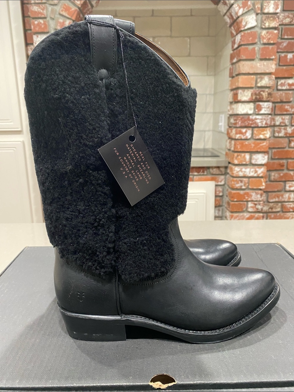 NIB frye billy pull on shearling black womens 10